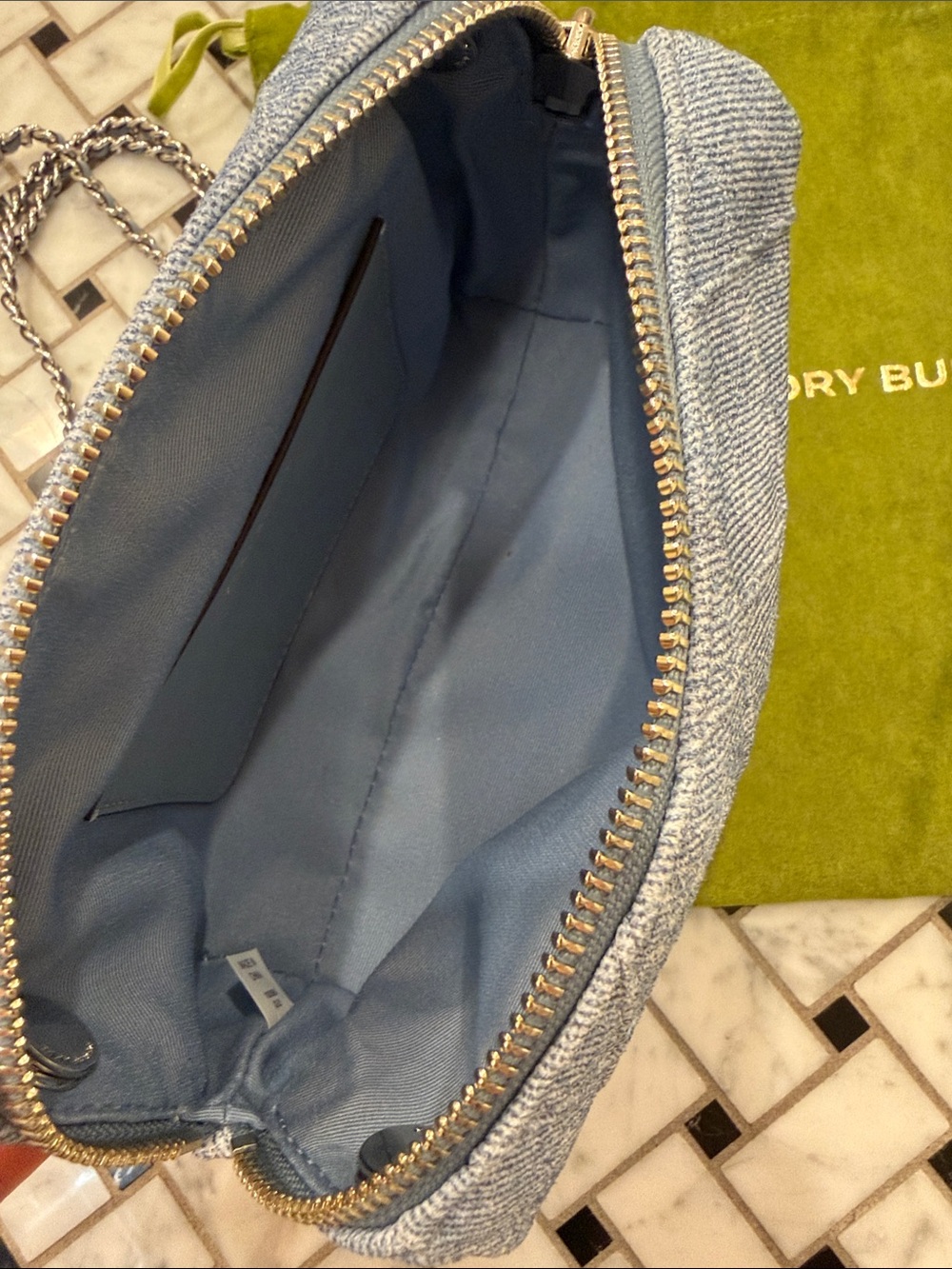 Tory Burch Quilted Light Blue Denim suede Chain Crossbody - Picture 3 of 4